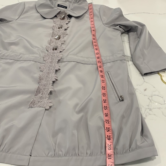 Gallery Ruffle Over Coat.Size L - Picture 11 of 12